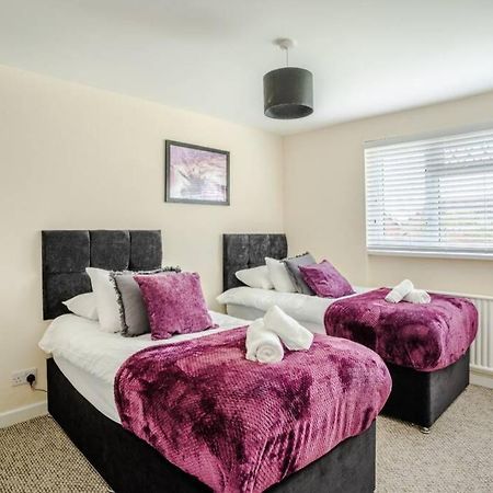 Off Road Parking, Smart Tv In Each Room! Swansea Luaran gambar