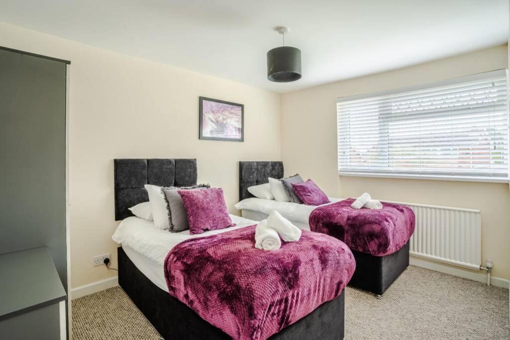 Off Road Parking, Smart Tv In Each Room! Swansea Luaran gambar